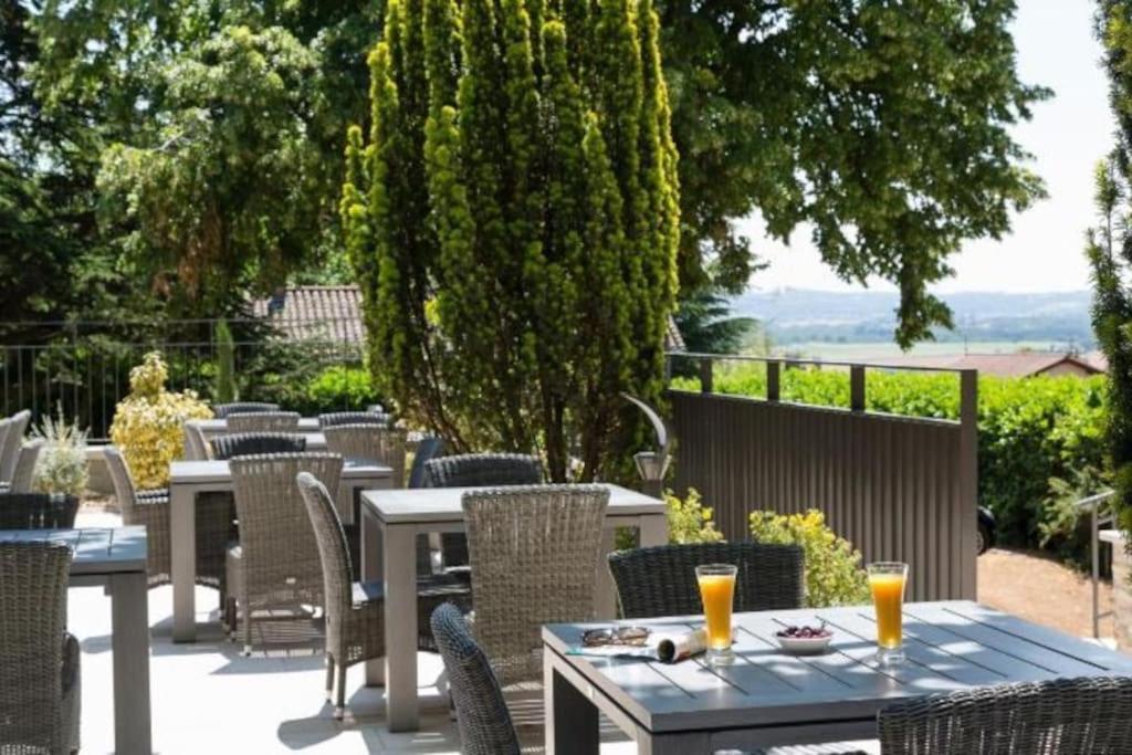 Les Loges De Bacchus L'Epicurieux Chonas-lʼAmballan Exterior foto