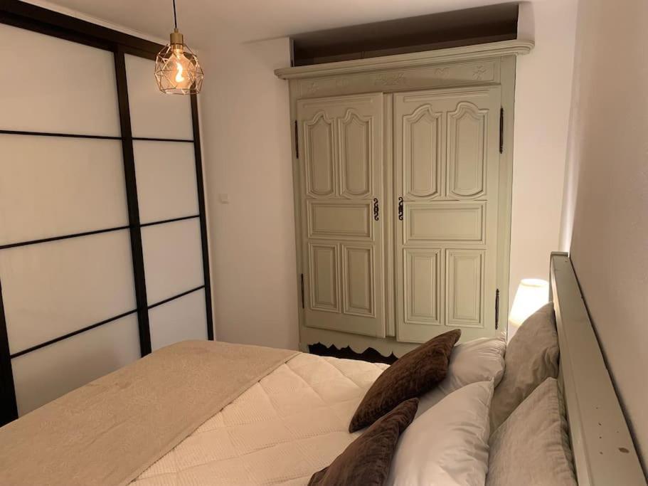 Les Loges De Bacchus L'Epicurieux Chonas-lʼAmballan Exterior foto